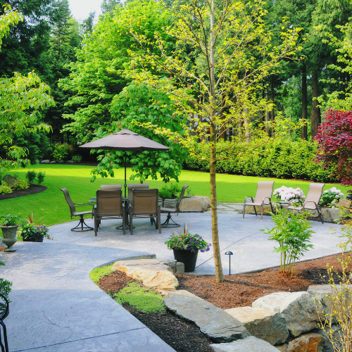 Contracting Outdoor Landscaping